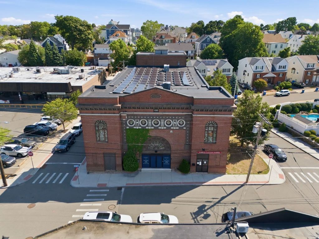64 Putnam Street #1, Winthrop