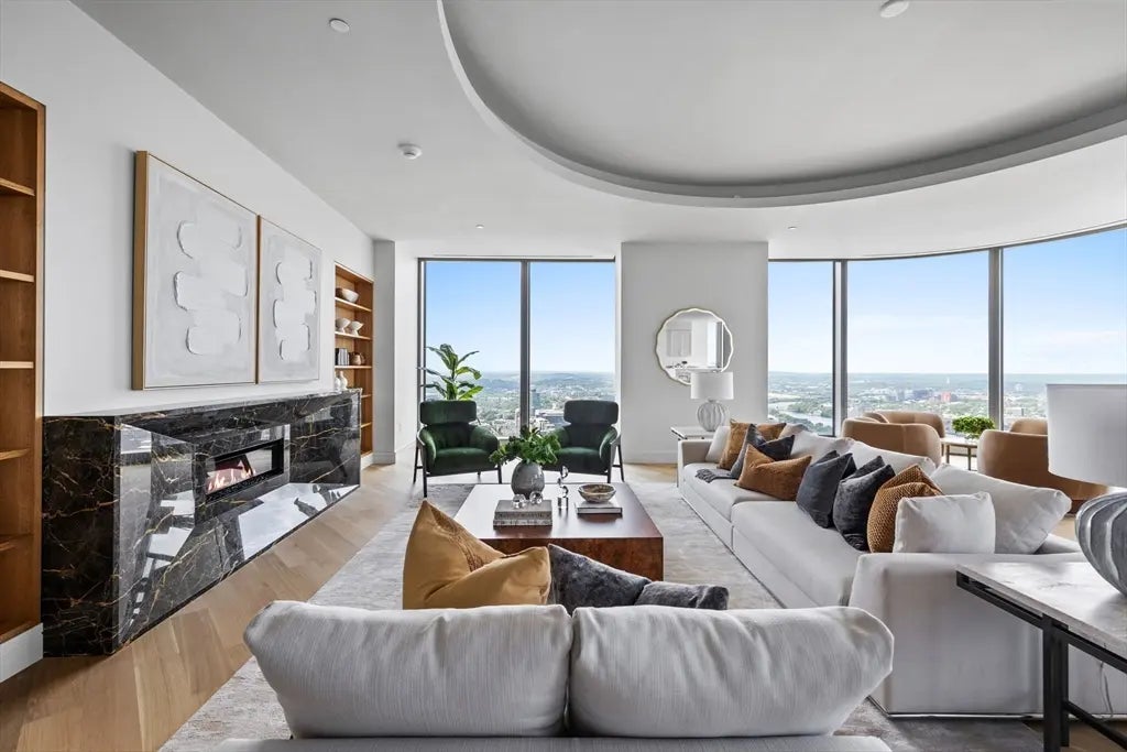 1 Dalton Street #5101, Boston