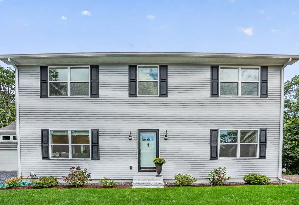 17 Woody Glen, Harwich