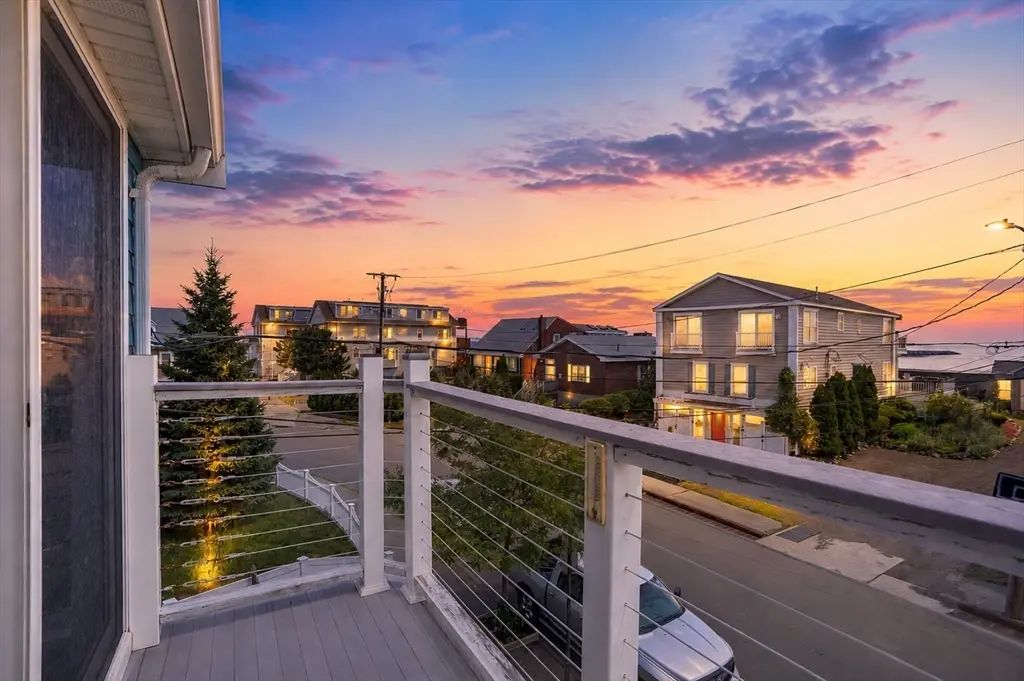109 Broadsound Ave, Revere