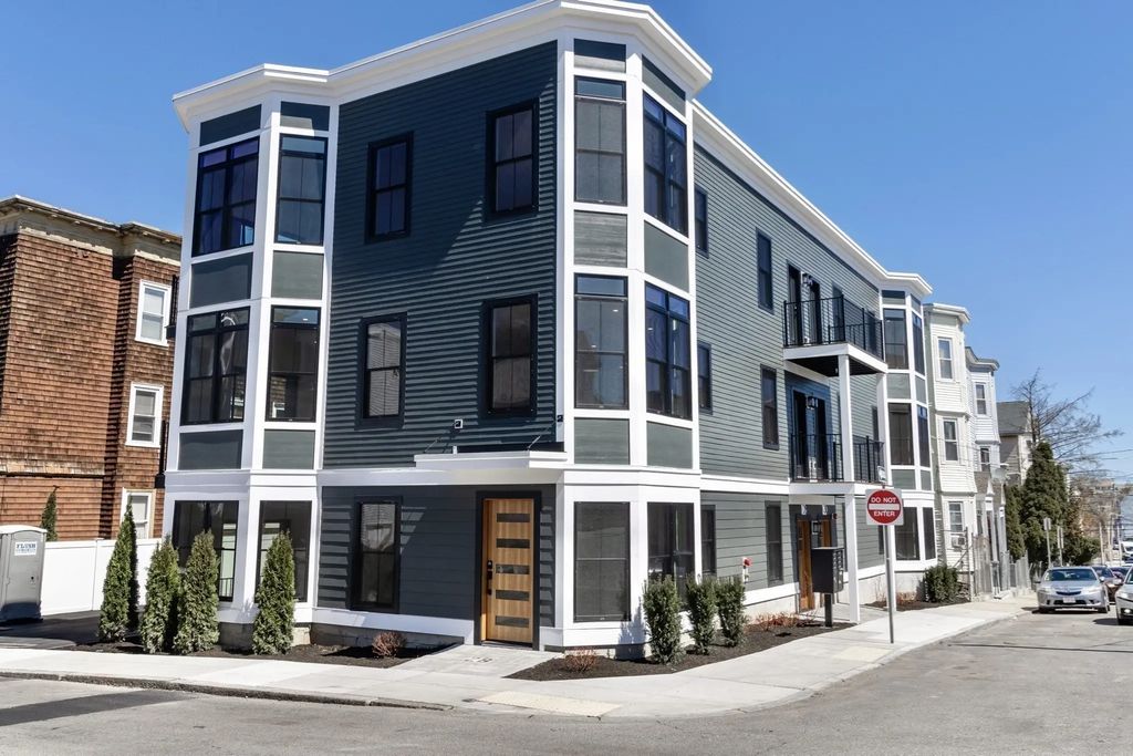 30 Clifton St #30a, Boston