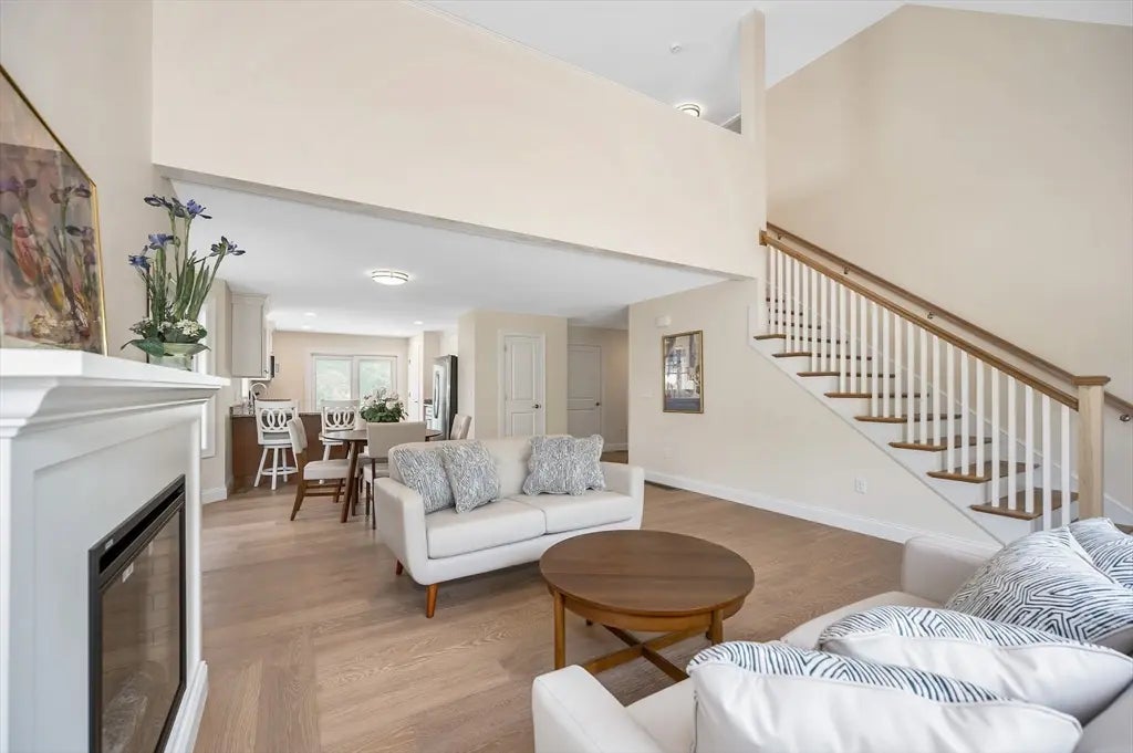 3 Louis Farm Road #3, Dracut