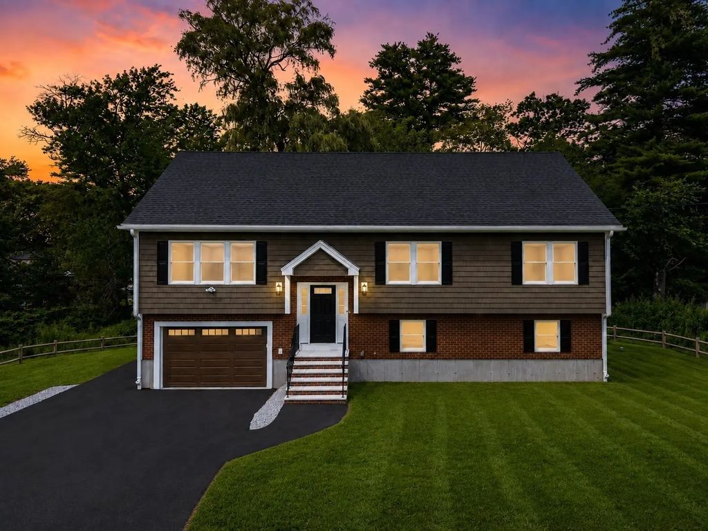 6-6aa Mchugh Ave, Billerica