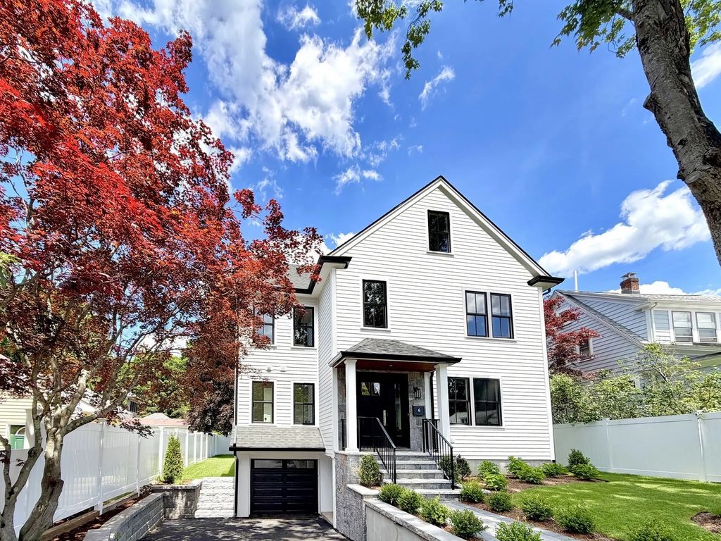 6 Intervale Rd, Wellesley