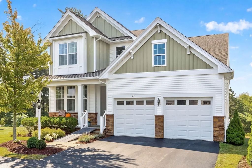 41 Briarwood, Plymouth