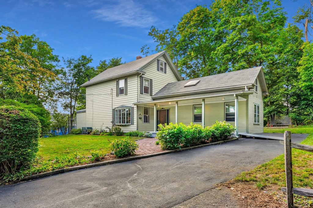 360 Nahant Road, Nahant