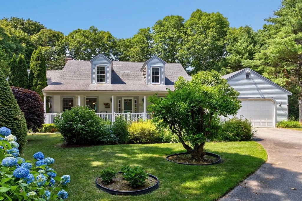 442 Flint St, Barnstable