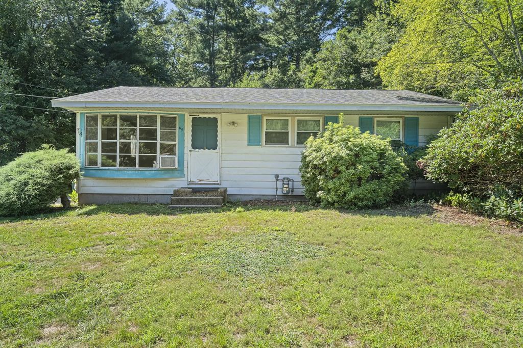 69 Pilgrim Rd, Pembroke