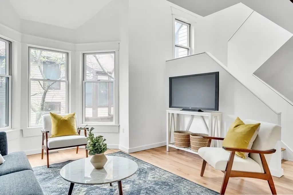 47 Cogswell Ave #27, Cambridge