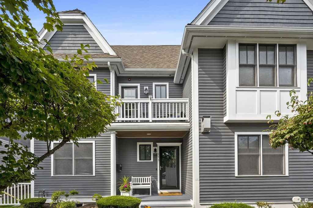 113 Watertown St #113, Watertown