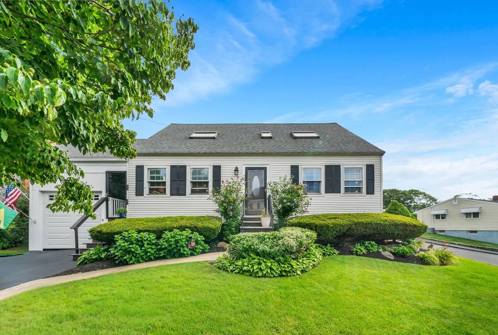 2 Durkin Rd, Salem