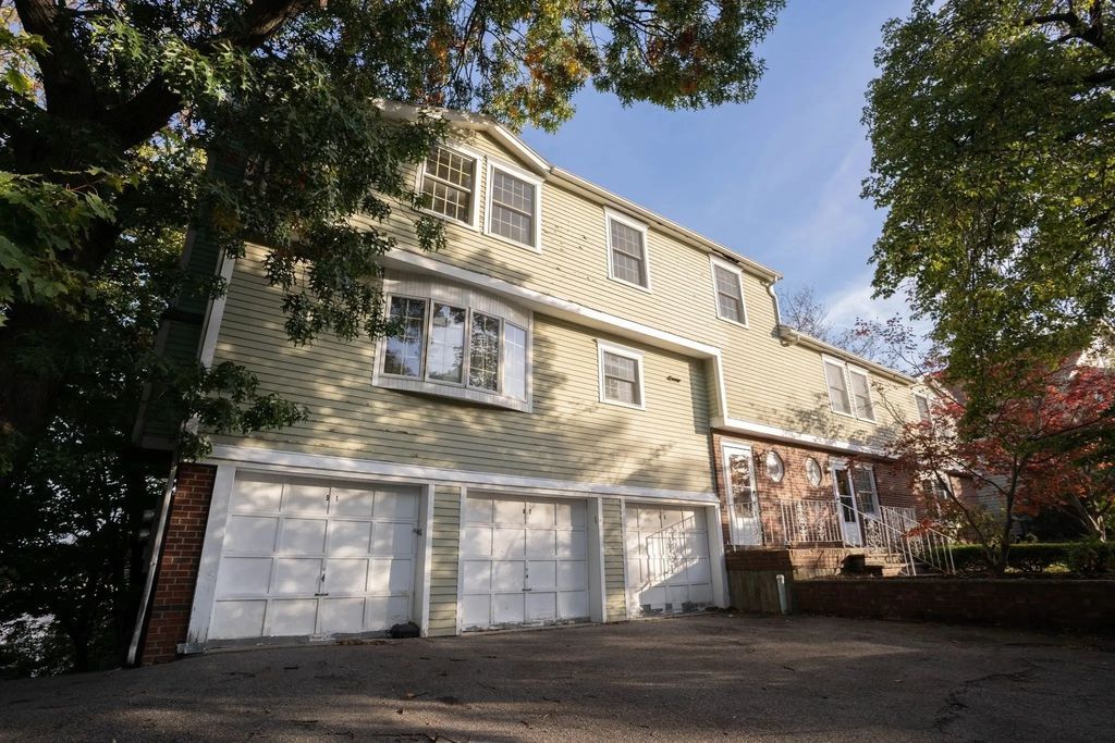 87-89 Nottinghill Rd. #4, Boston