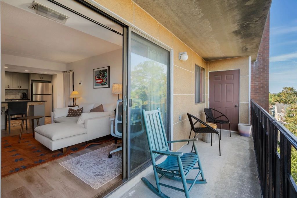 390 Broadway #54, Somerville