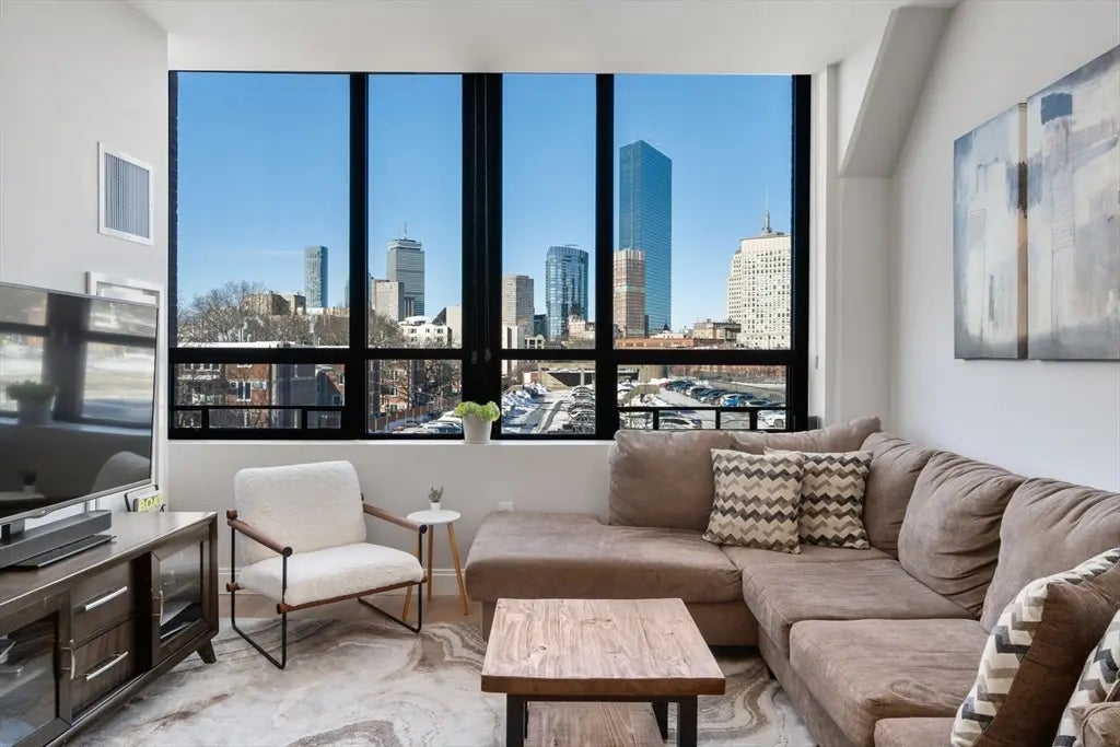 100 Shawmut Ave #302, Boston