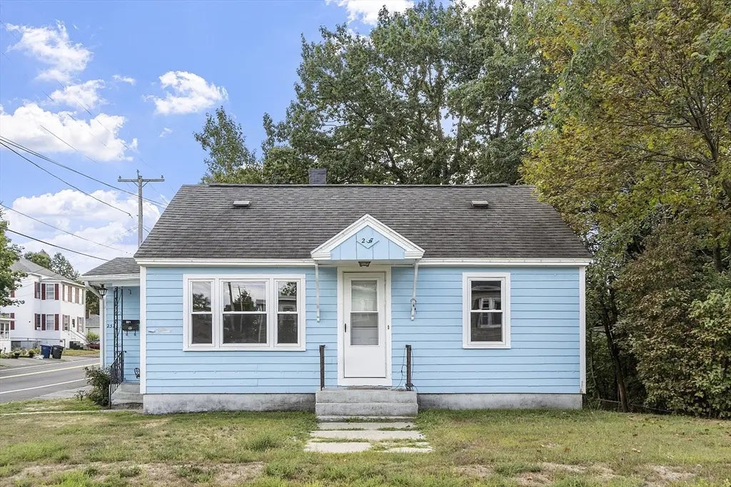 257 Spruce St, Leominster