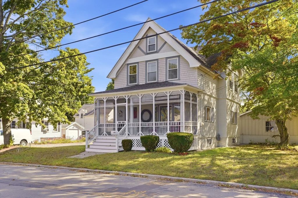 27 Arthur St, Methuen