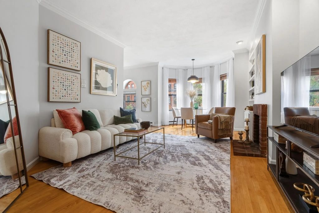 249 W Newton St #7, Boston