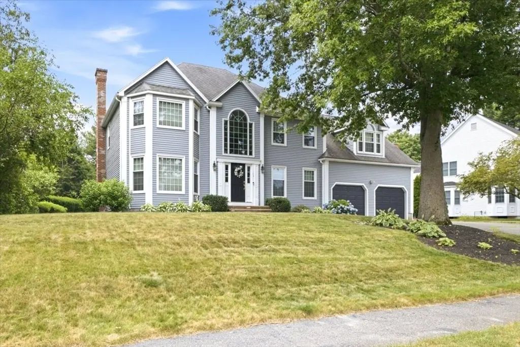 32 Pall Mall, Walpole