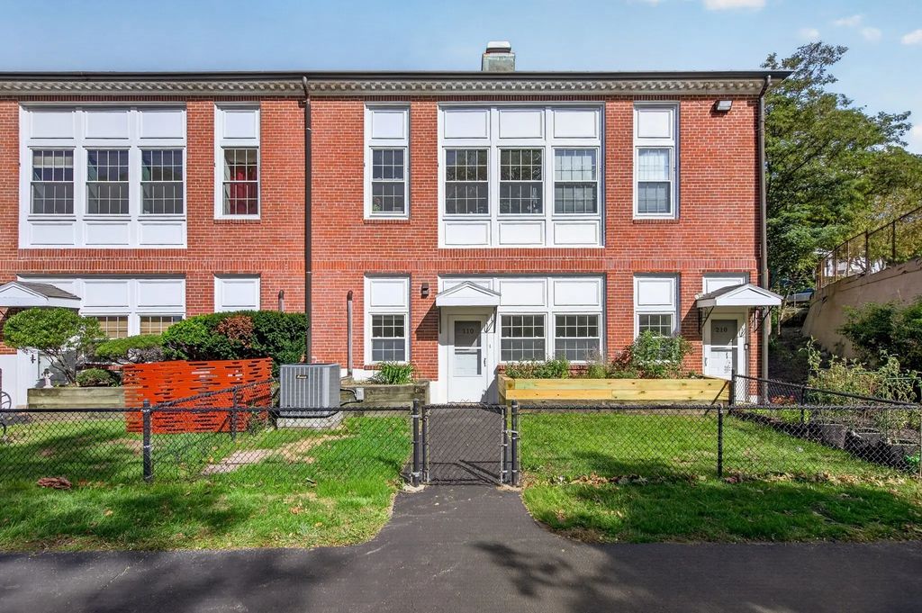 35 Eldridge Rd #110, Boston