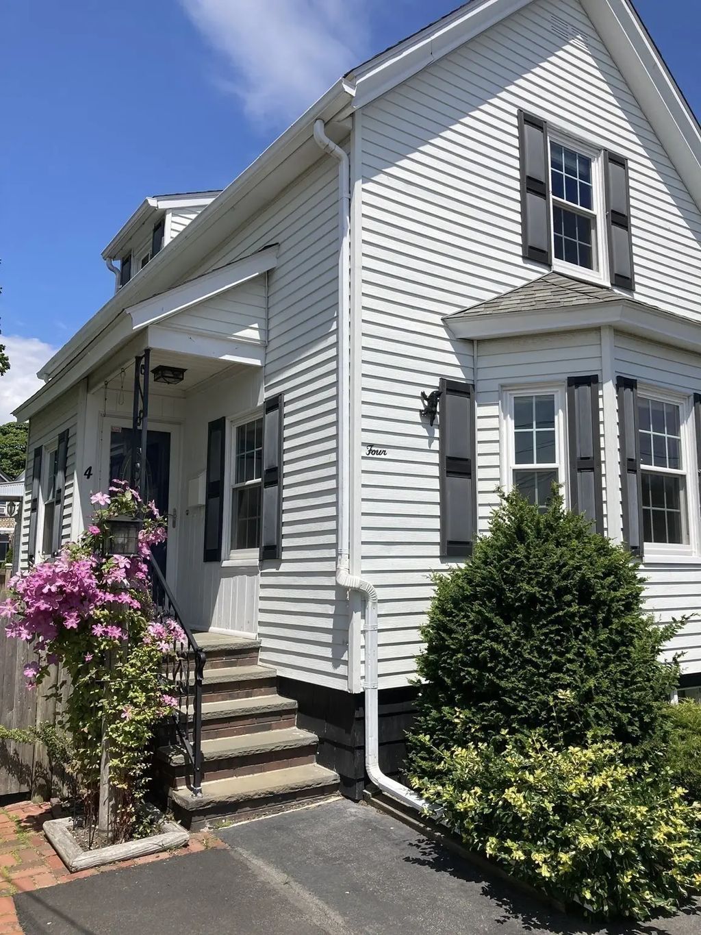 4 Waite St, Salem