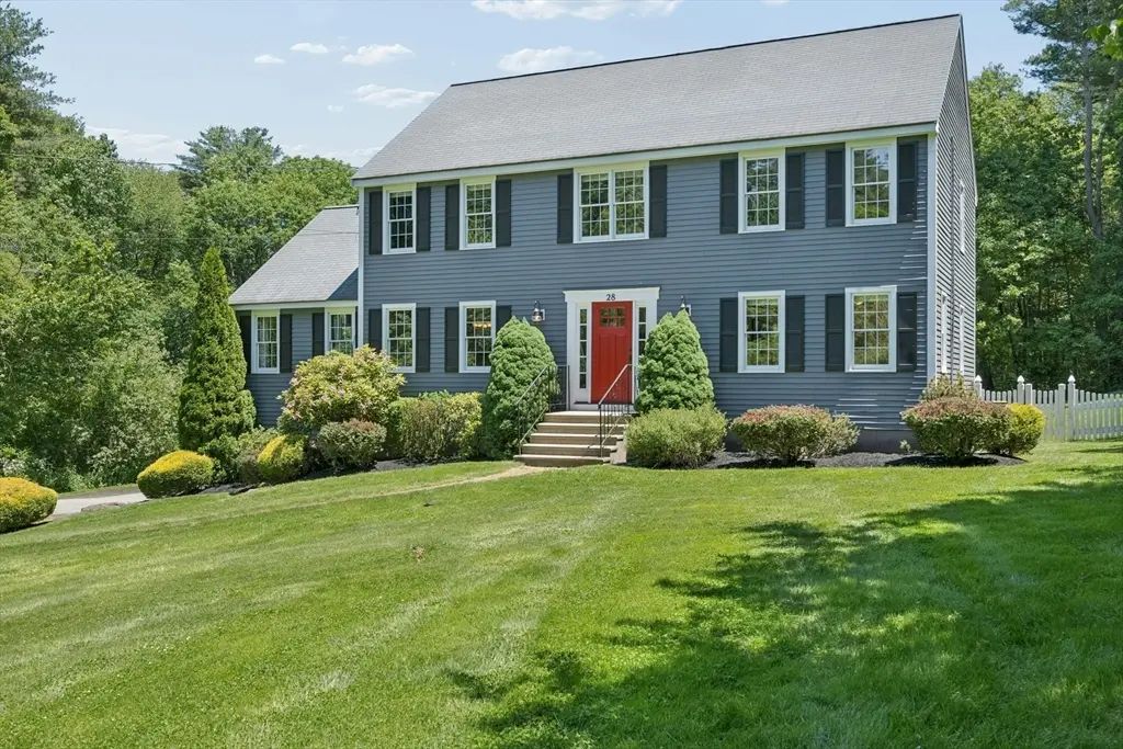 28 Whitman, Stow
