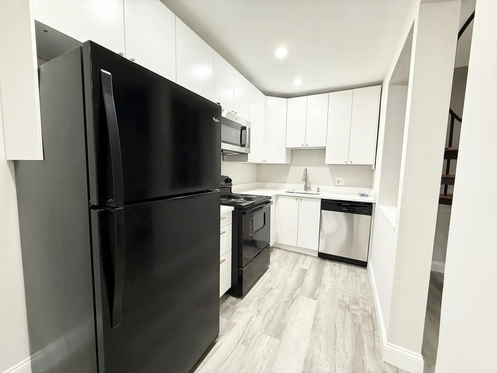 15 Ruggles St #3, Boston