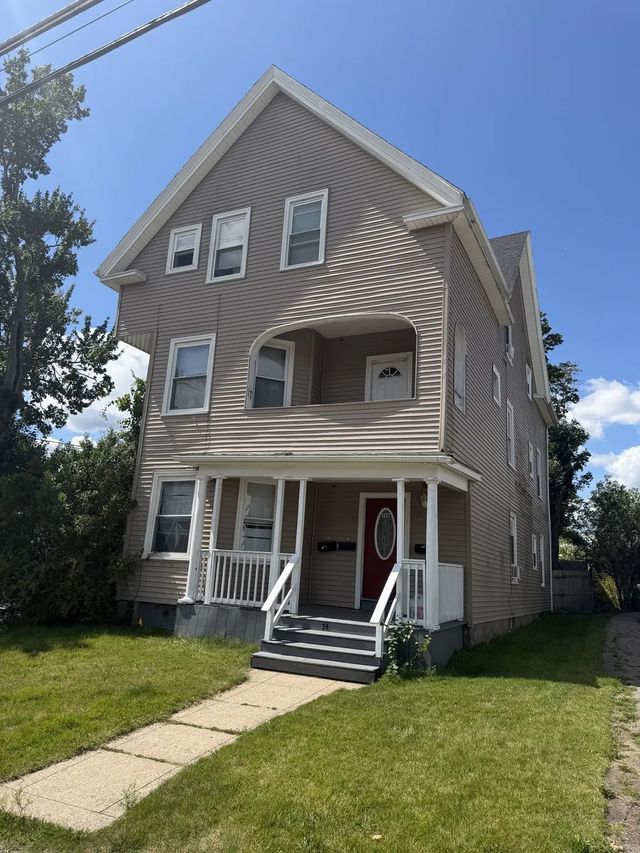 74 Ellis St, Brockton