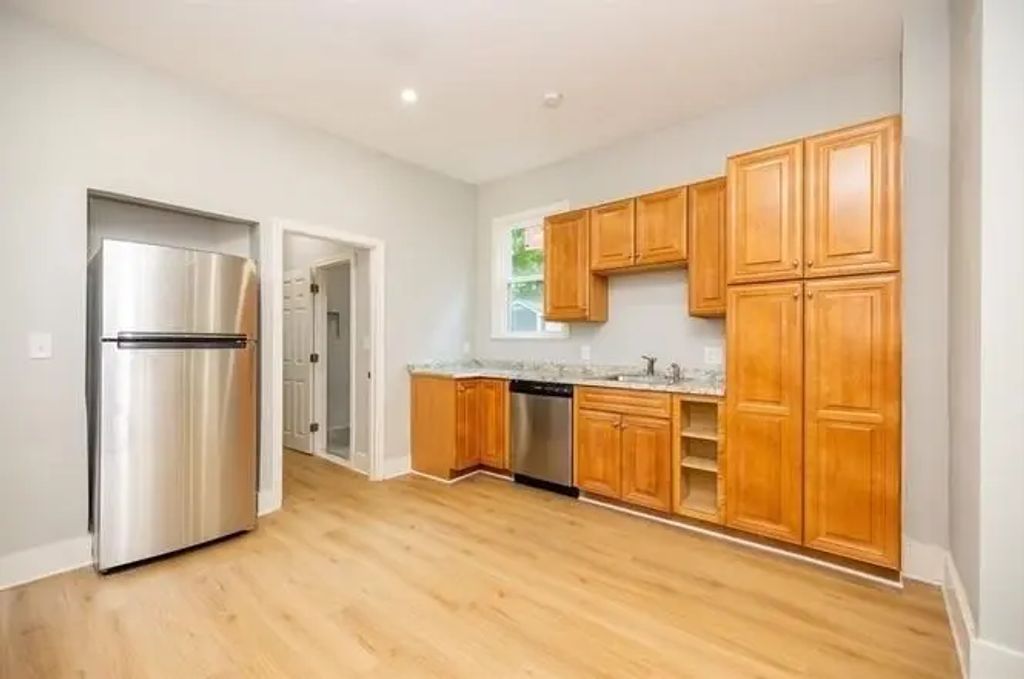 10 Jerome St #1, Boston