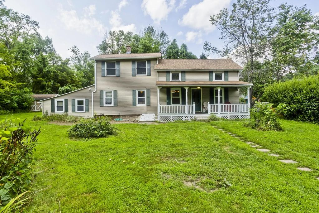 23 Maple St, Chester