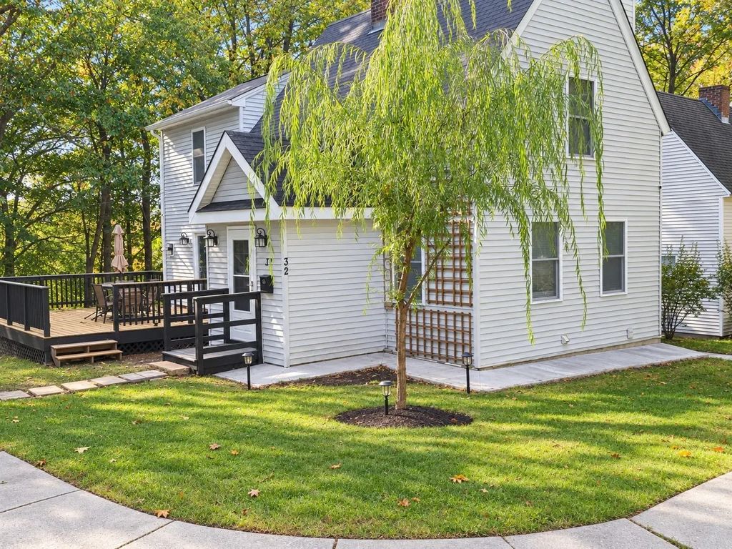 32 Heroult Rd, Worcester