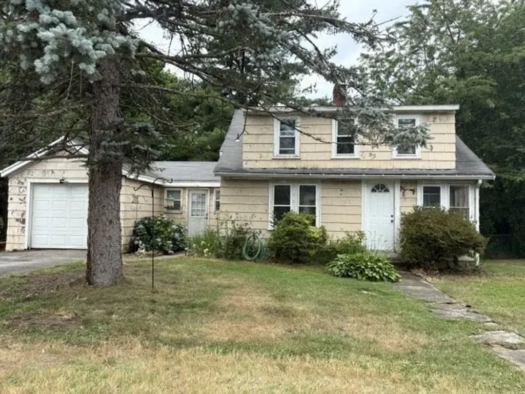 2 Barden Lane, Warren
