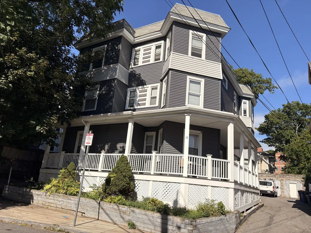 17 Corwin St #2, Boston