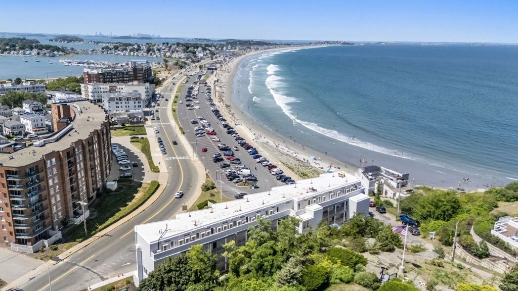 120 Nantasket #304, Hull