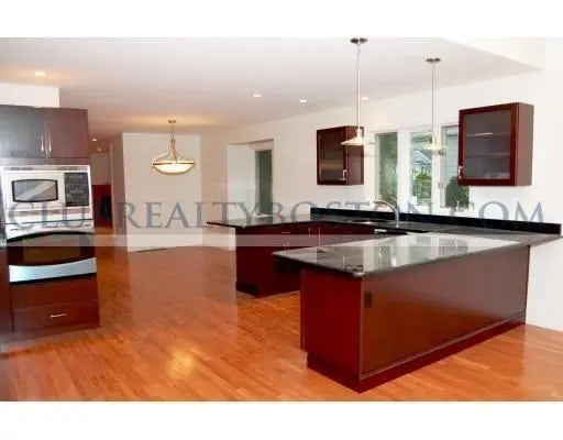 195 Forest #195, Arlington