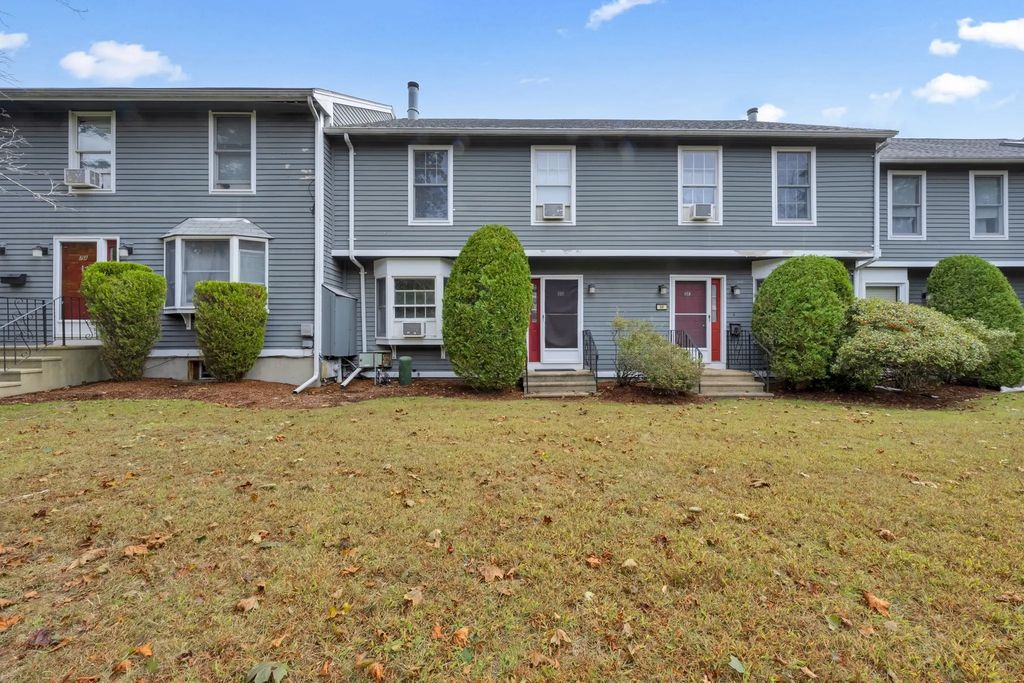 5 Mayberry Dr #g, Westborough