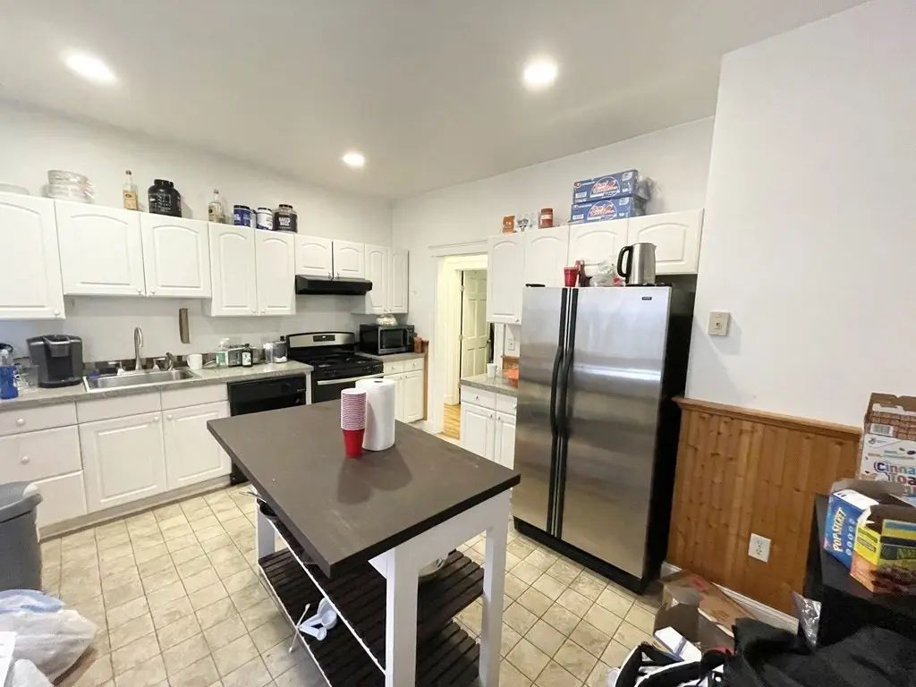 37 Hillside Street #1, Boston
