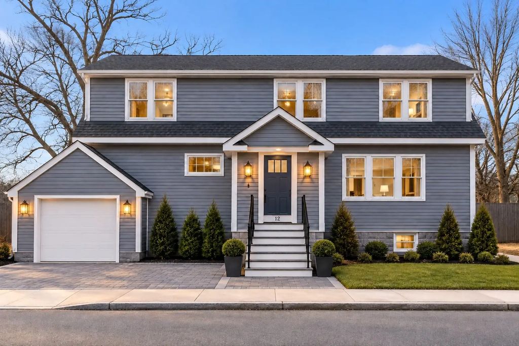 12 Bronx Rd, Boston