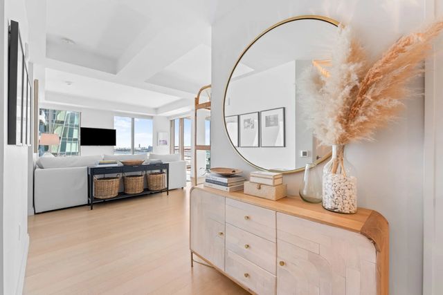 133 Seaport Blvd #1022, Boston