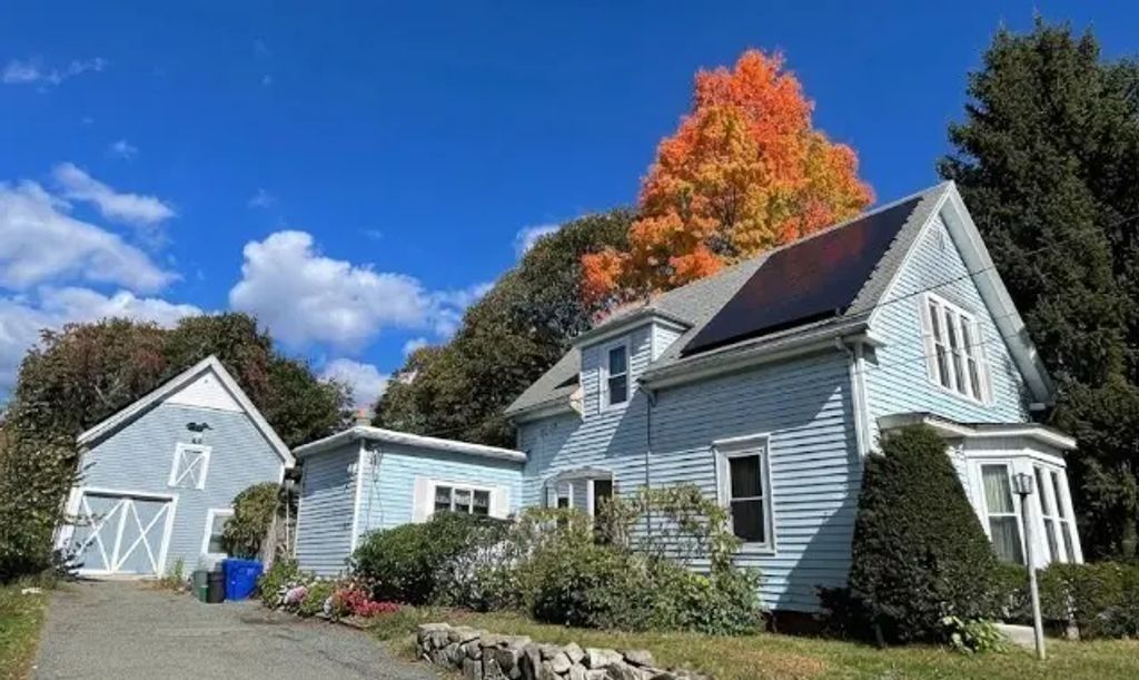 330 Webster St, Rockland
