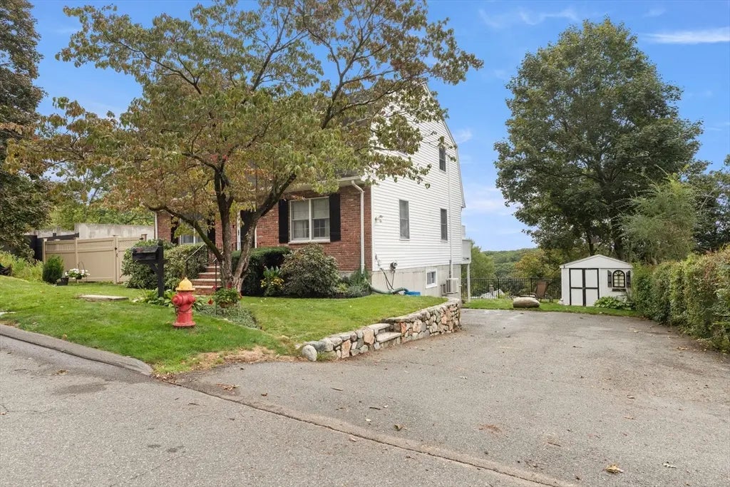 27 Temple Street, Melrose