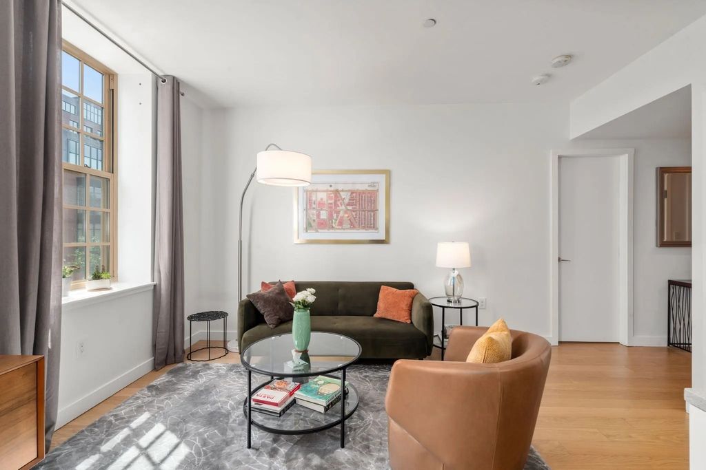 7 Warren Ave #15, Boston