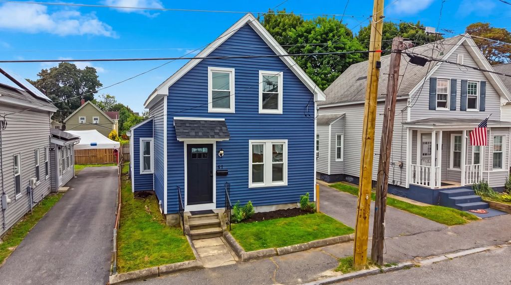 57 Corbett St, Lowell