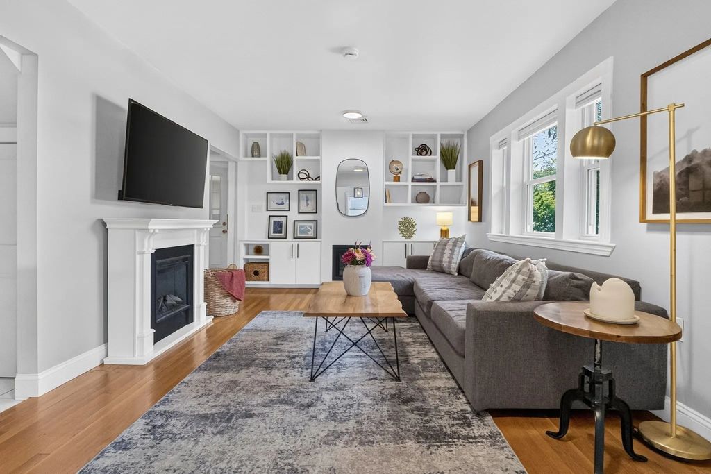 23 Bowdoin St, Malden