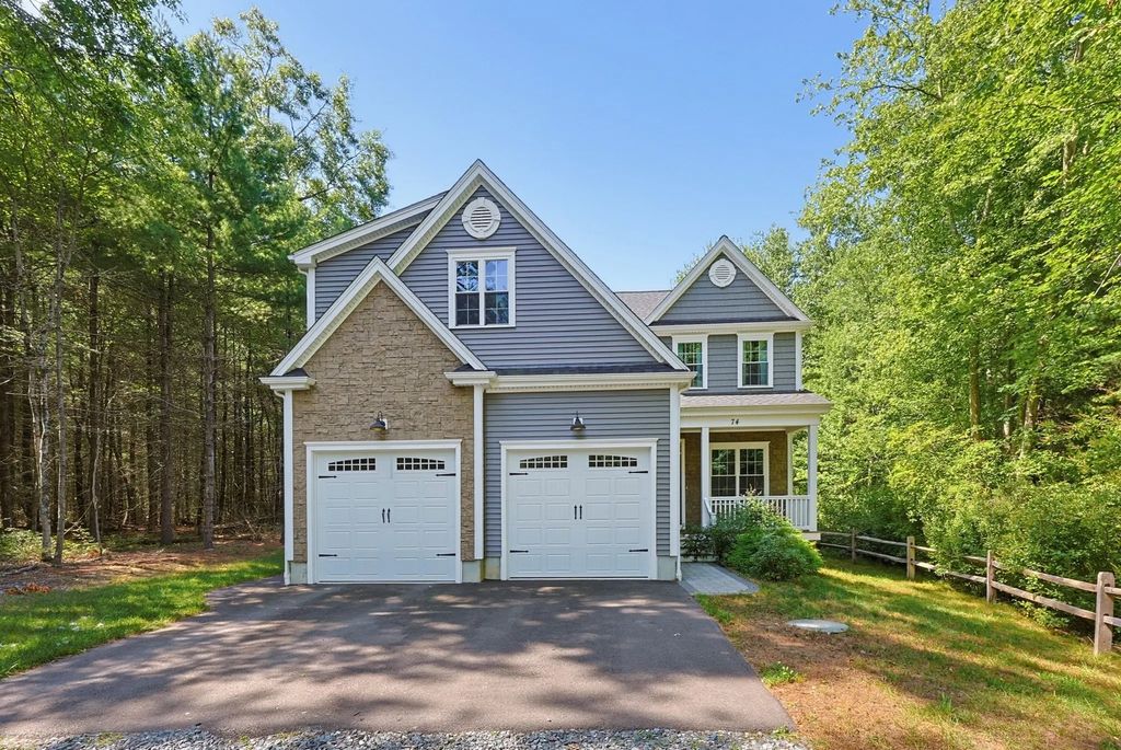 74 King Philip Rd, Norton