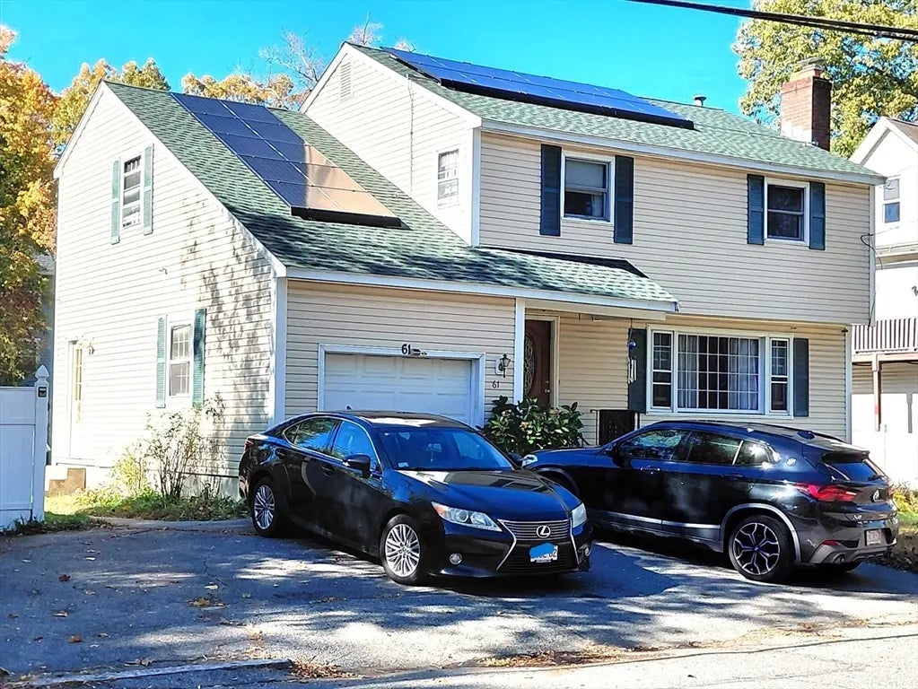 61 Florence Ave, Lowell