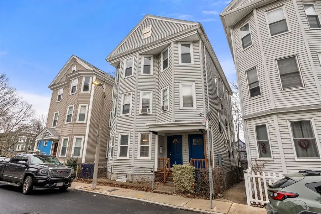 8 Haverford St, Boston