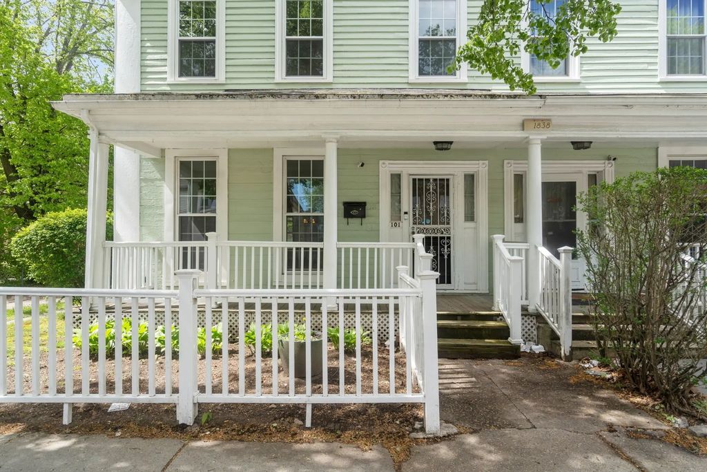 101 Mount Pleasant Ave #101, Boston