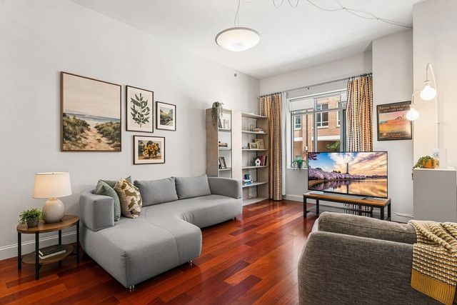 17 Otis St #105, Cambridge