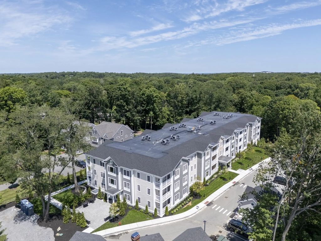 93 Bedford Street #110, Lexington