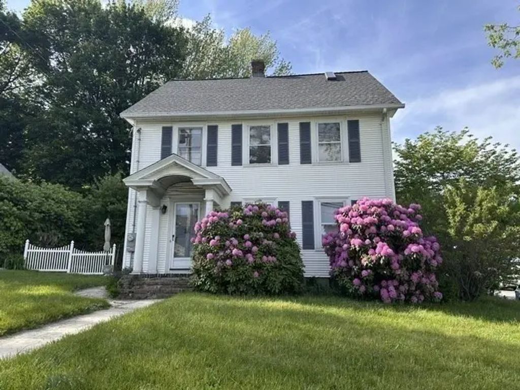 78 Whipple St, Worcester